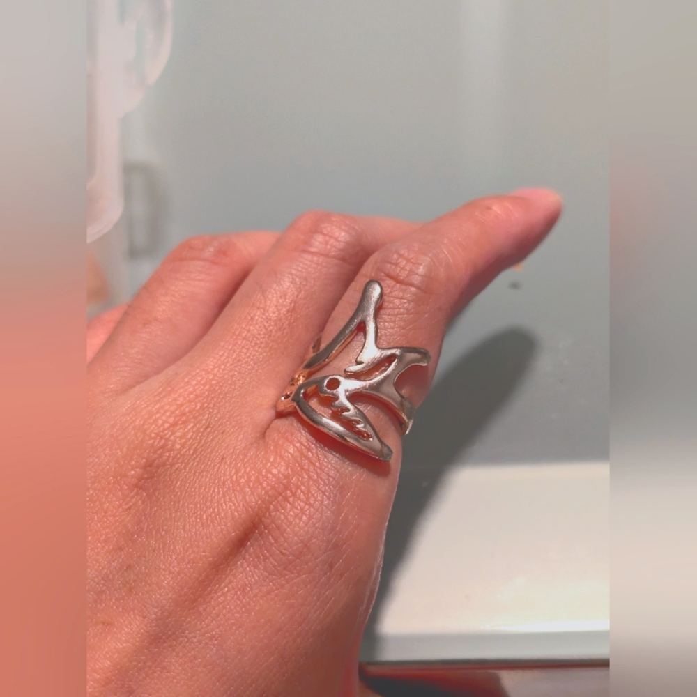 Ring - Picture 2 of 2